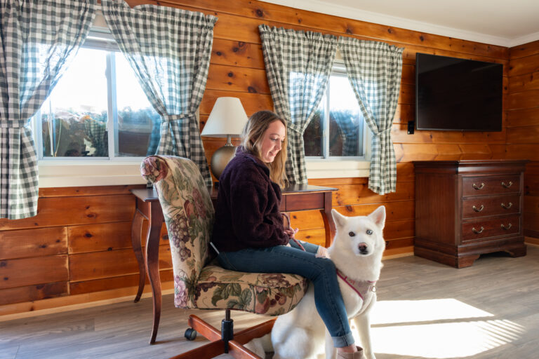 Senator Pet-Friendly Cabin